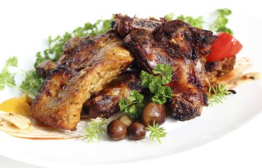 mantar soslu kızarmış domuz eti
