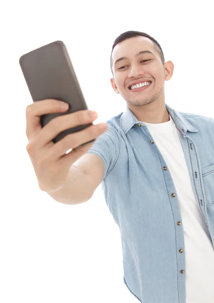 Uomo scattare foto selfie — Foto Stock