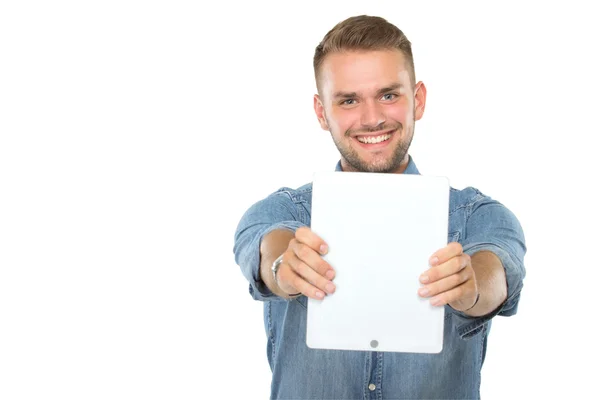 Hombre mostrando algo en la tableta — Foto de Stock