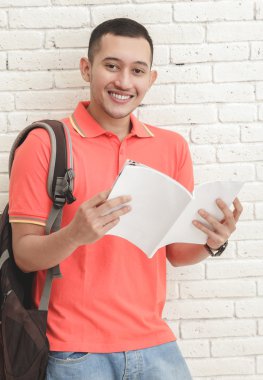 Koleji Öğrenci okuma kitabı