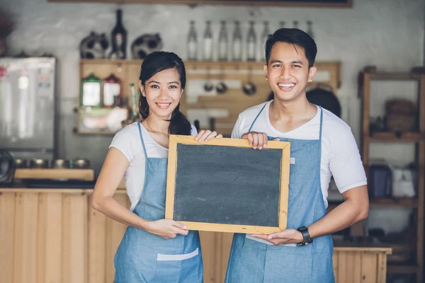 Jonge zakelijke partners — Stockfoto