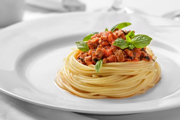 イタリアのスパゲティ ミートソース — ストック写真
