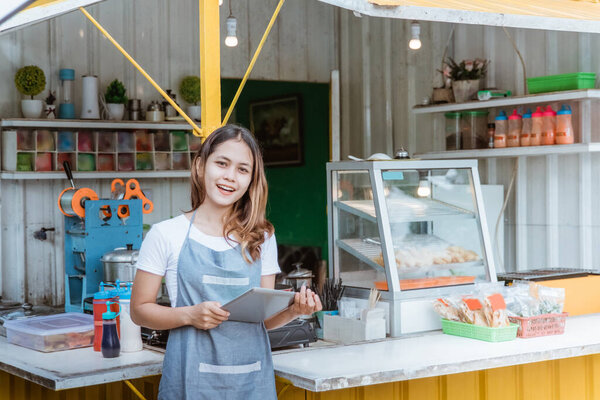 portrait of a young woman take notes