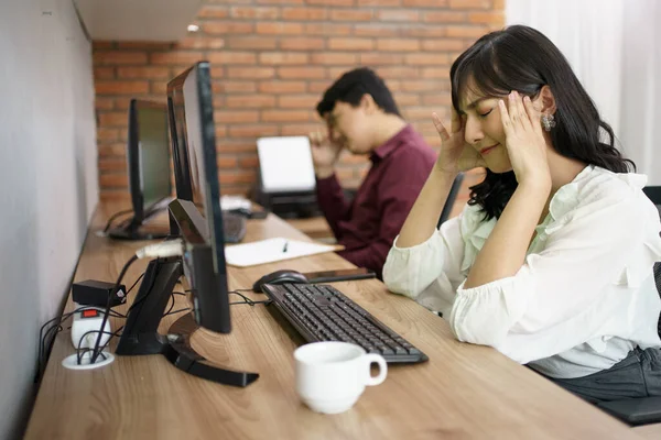 Portret van gefrustreerde collega 's. — Stockfoto