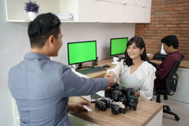 kamera ekipmanı kiralama işi