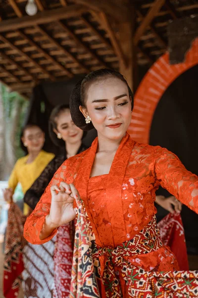 Ballerino giavanese parte della cultura indonesiana — Foto Stock