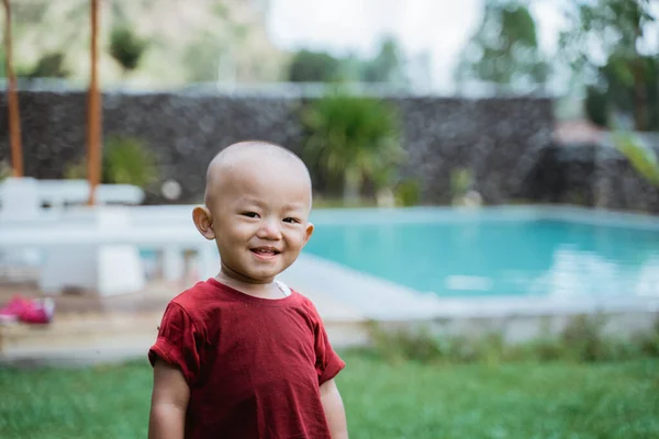 Retrato niño feliz — Foto de Stock
