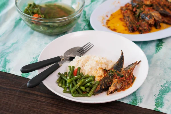 Zelfgemaakt koken Indonesisch eten — Stockfoto