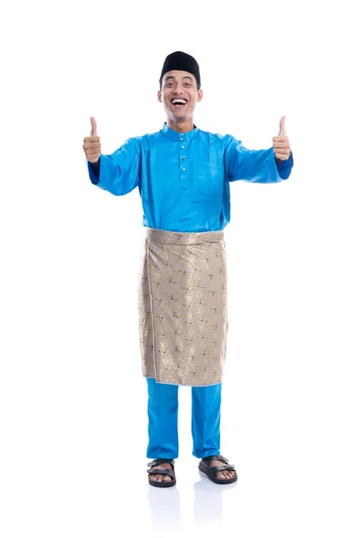 Muslim male portrait showing thumbs up — Stock Photo, Image