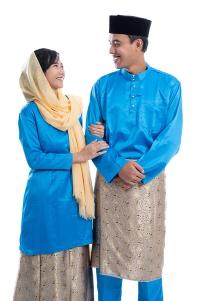 Asian couple during hari raya eid mubarak — Stock Photo, Image