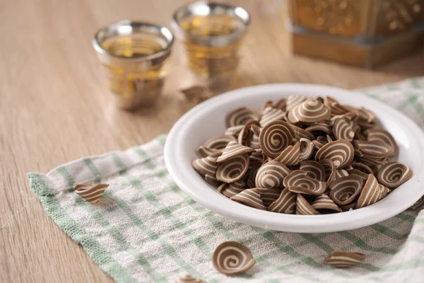 Mübarek bayram geleneği için İslami Kurabiyeler.