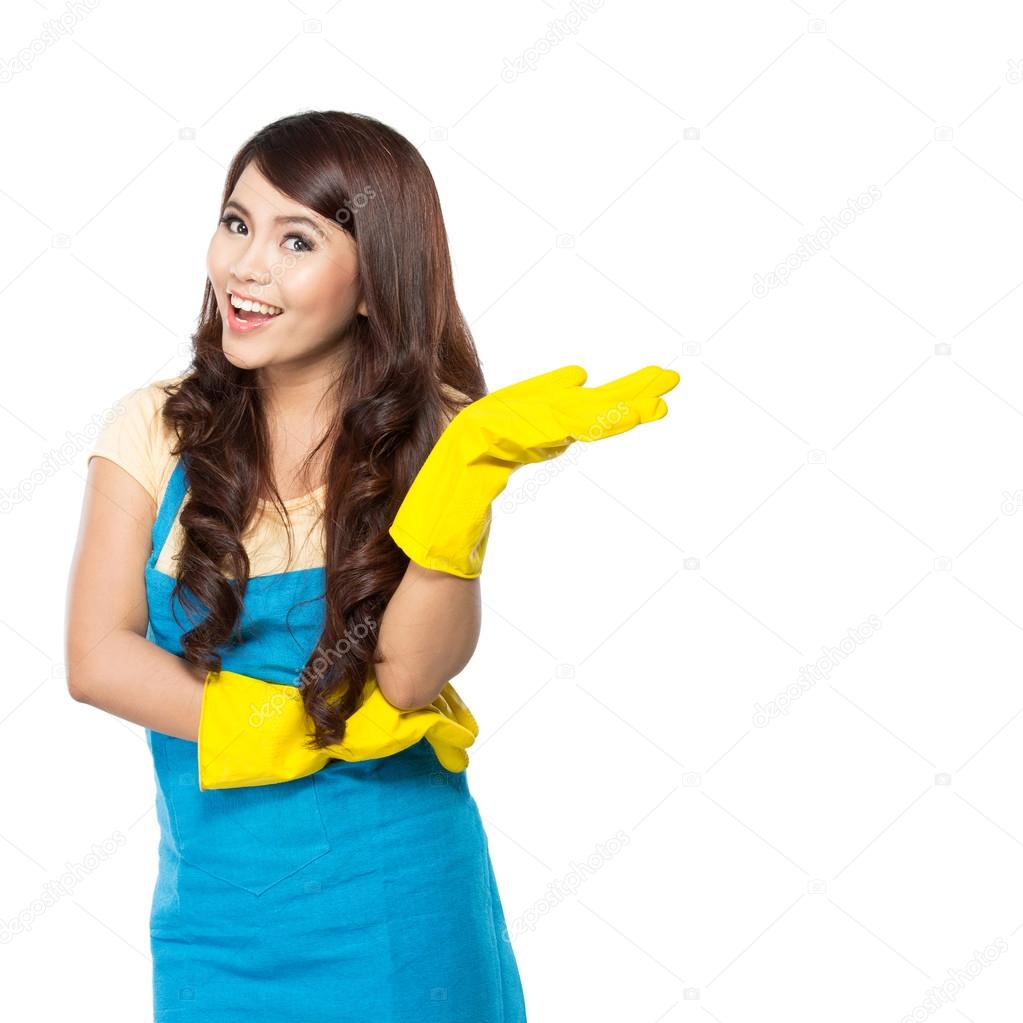 young woman ready to do some cleaning. 