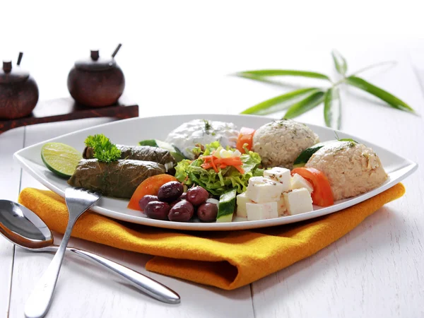 Greek vegetarian food mix pikilia — Stock Photo, Image