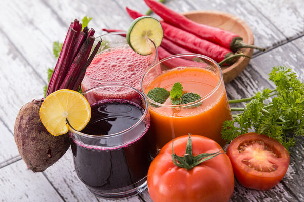 Tomato, Beet, and Red Chili Pepper Juice