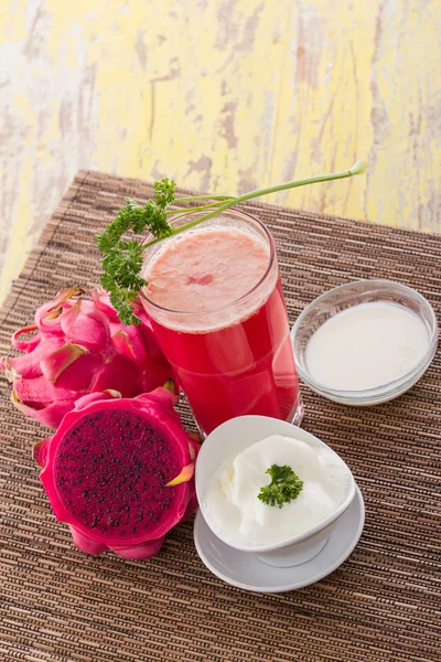 Red Dragon fruit Smoothie — Zdjęcie stockowe