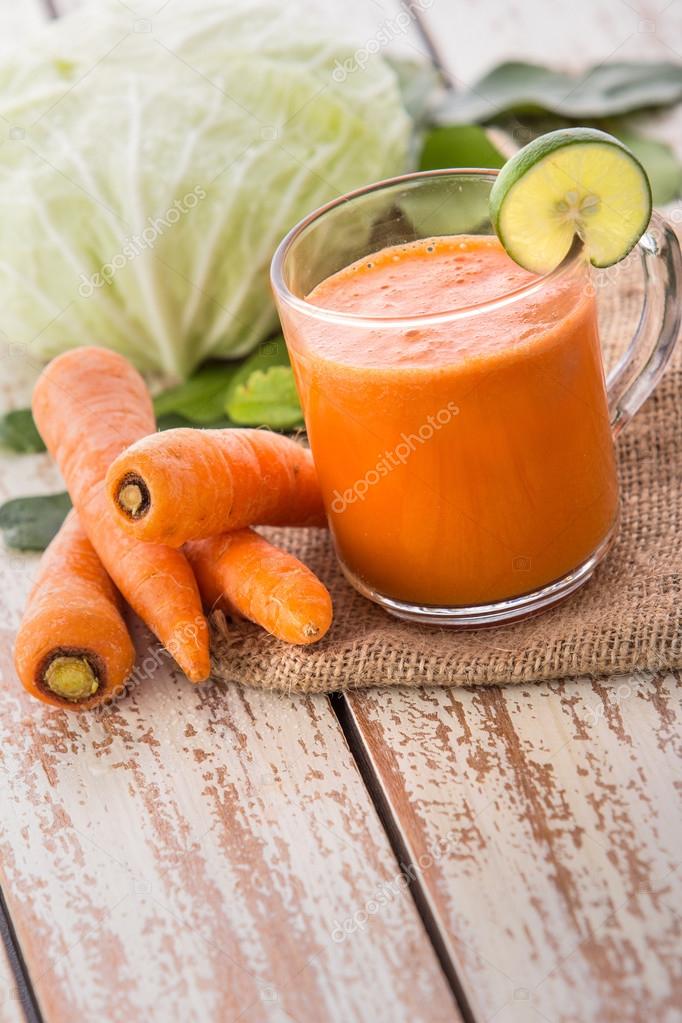 Carrot and cabbage Juice — Stock Photo © odua 67779021