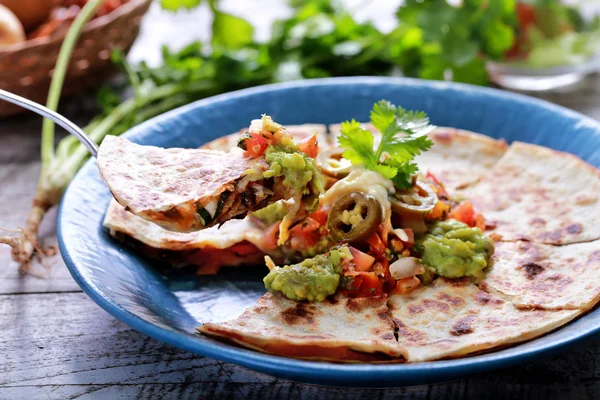 Mexikanische Küche quesadilla — Stockfoto