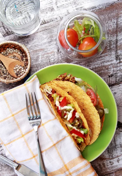 Meksika taco klasik kıyma — Stok fotoğraf