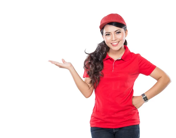 Delivery young asian woman presenting — Stock Photo, Image
