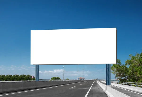 Blank White Blank board or billboard or roadsign in the street — Stock Photo, Image