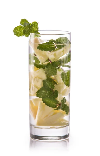 Infused fresh fruit water mint and pineapple. isolated over whit — Stock fotografie