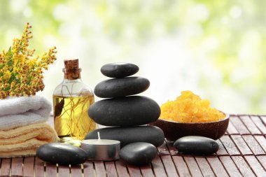 Uçucu yağ, mum, havlu ve taşlar için teraphy