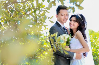 romantik yeni evli çift mutlu olmak birlikte