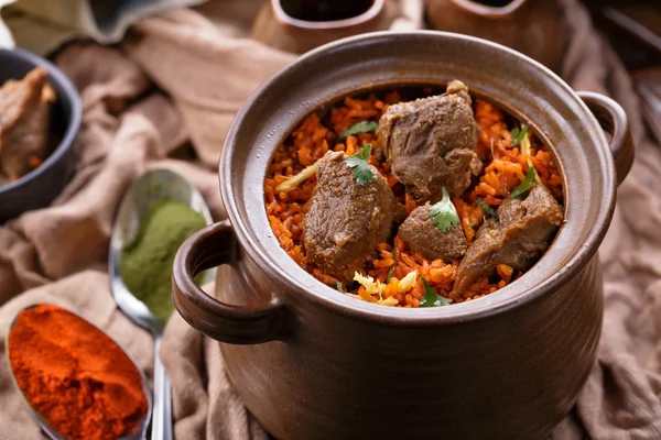 Finom indiai dum biryani bárány — Stock Fotó