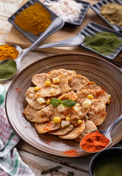 Snack indio papri chaat —  Fotos de Stock