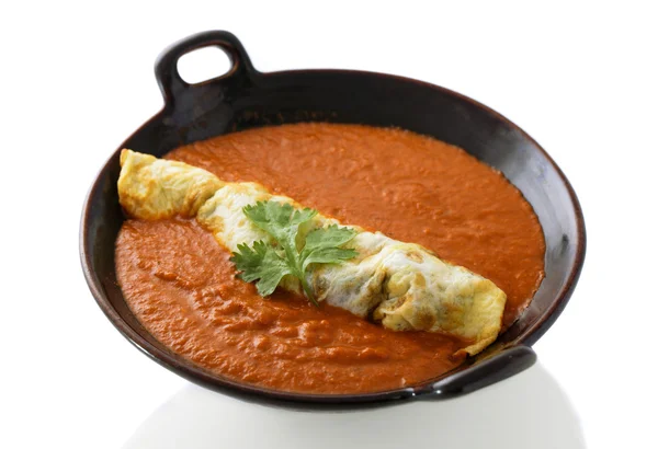 Murg patiala indiano servito con salse al curry — Foto Stock