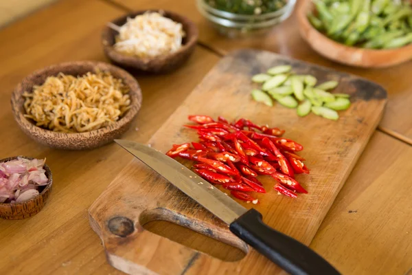 Ingredienti, preparando a cuocere le verdure friggere — Foto Stock