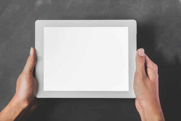 Compresse per mani con schermo bianco vuoto orizzontalmente — Foto Stock