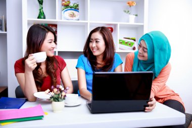 kadın öğrencilerin öğrenme