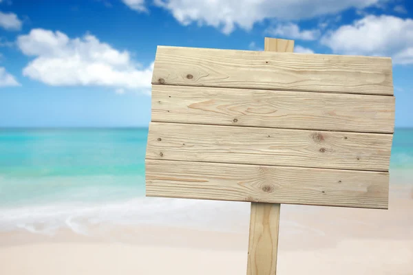Cartel de madera rústica vintage en la playa —  Fotos de Stock