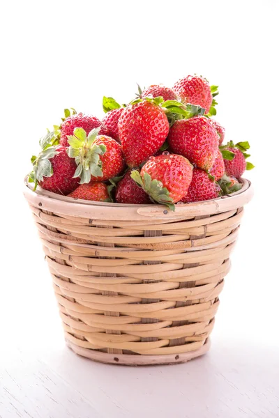 Strawberries fresh from garden in basket — Stock Photo, Image