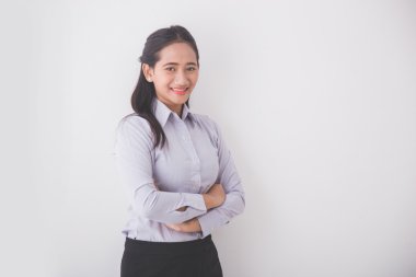 Sekreter gülümseyerek ve ayakta