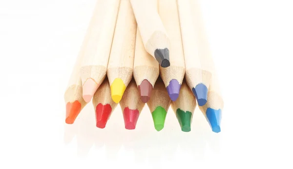 Dřevěné Barevné Tužky Izolované Bílém — Stock fotografie