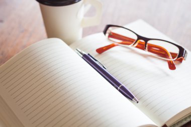 kafede bir yazı hazırlamak