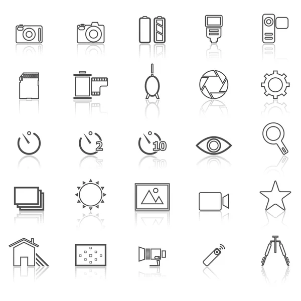 Camera line icons with reflect on white — Stock Vector