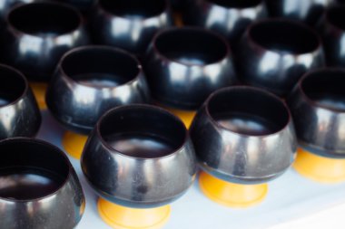 Monk'un sadaka-kase Tapınağı