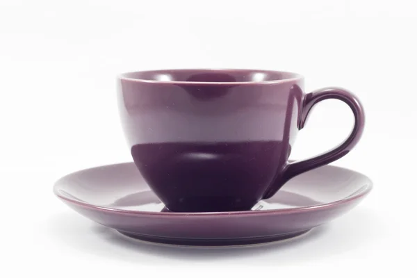 Tazza di caffè viola isolato su sfondo bianco — Foto Stock