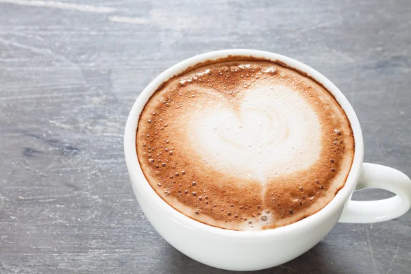 Tasse à café sur fond gris — Photo