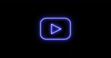 Parlayan neon renkli çizgi çalma simgesi siyah ekranda izole edildi. Ağ şablonu için harika. Stock 4K video animasyonu