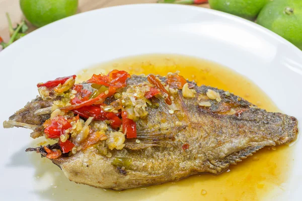 Fried fish, Thai food — Stock Photo, Image