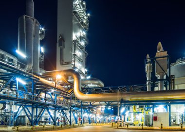 Borulama sistemi gece