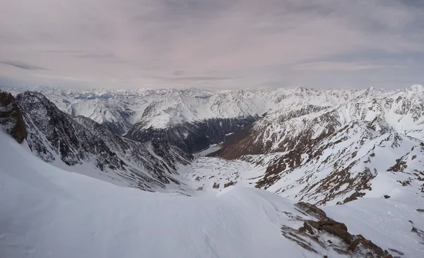 Льодовик Similaun взимку в Австрії — стокове фото