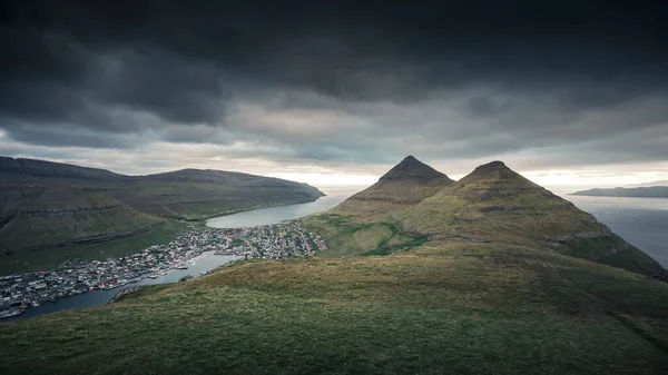 Paesaggio Panoramico Sopra Città Klaksvik Sull Isola Bordoy Tramonto Oceano — Foto Stock