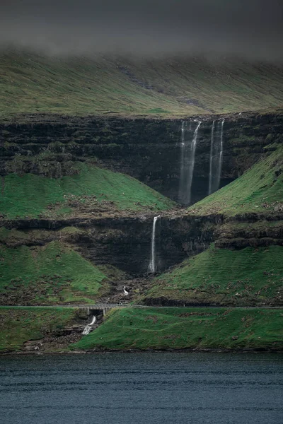 Fossa Wasserfall Über Zwei Stufen Auf Der Insel Streymoy Von — Stockfoto