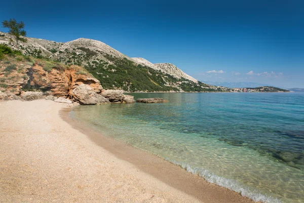 クルク島、クロアチアのビーチ — ストック写真