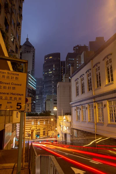Nachtzicht Straten Van Hong Kong Verlicht Steile Afdaling Door Straat — Stockfoto